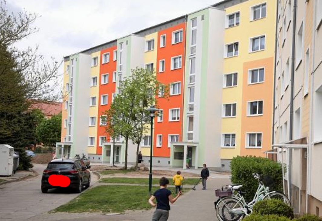 Straße der Republik 33-35
